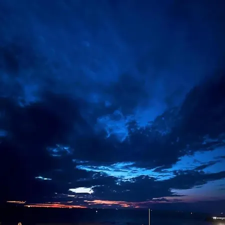 In With Sea Views Apartamento *