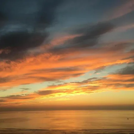 In With Sea Views Apartamento Ostend